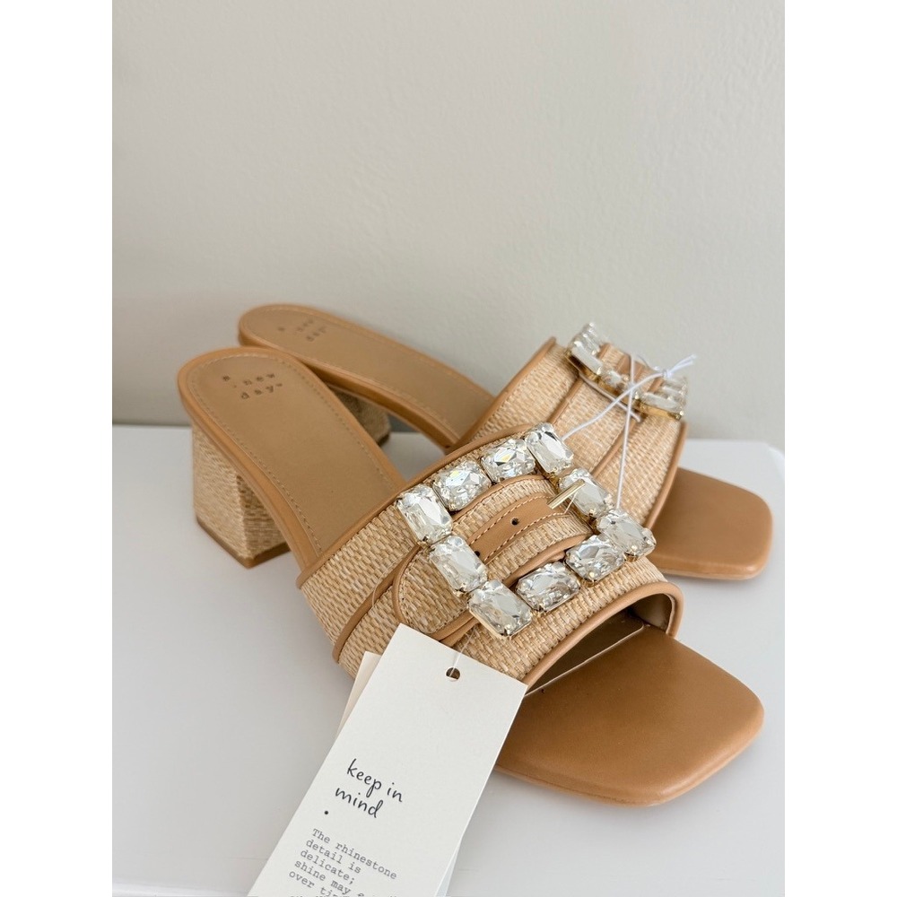 A New Day Raffia Block Heel Sandals Womens 10 Tan Rhinestone Buckle NEW